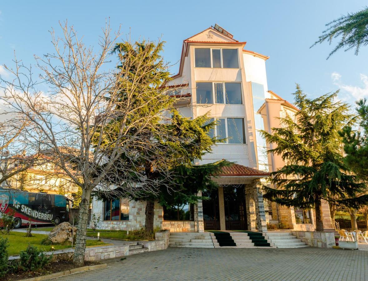 Hotel George Korce Ngoại thất bức ảnh