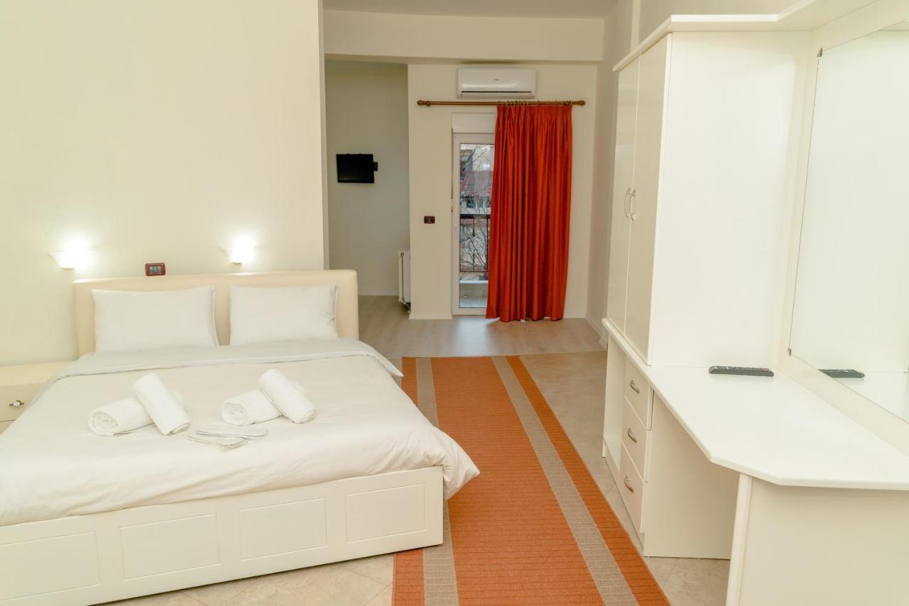 Hotel George Korce Ngoại thất bức ảnh